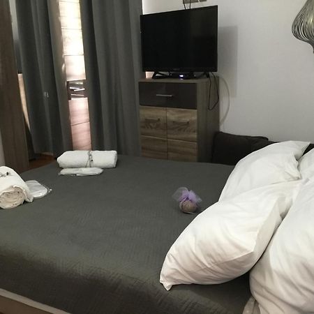 Lavender Hill Hvar Villa - Pool, Jacuzzi,Sauna,Bbq 斯塔里格勒 外观 照片